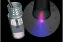 The super-sensitive nanocrystals enable the micro-structured optical fibre to detect and track the movement of a single nanocrystal remotely. Credit: Dr Mathieu Juan