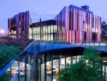 Macquarie University Library. Credit: Chris Stacey