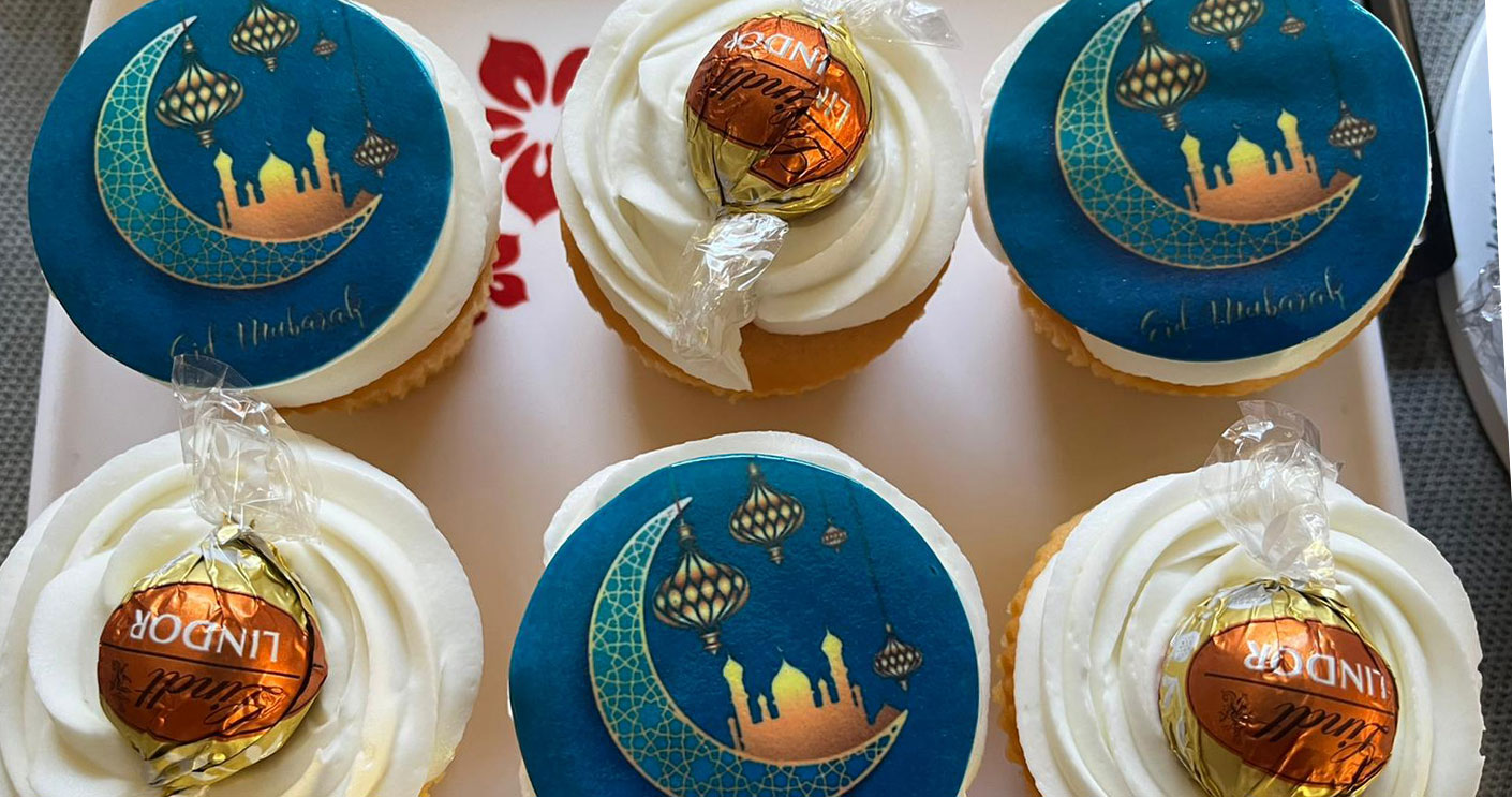 eid-cupcakes_1410x743