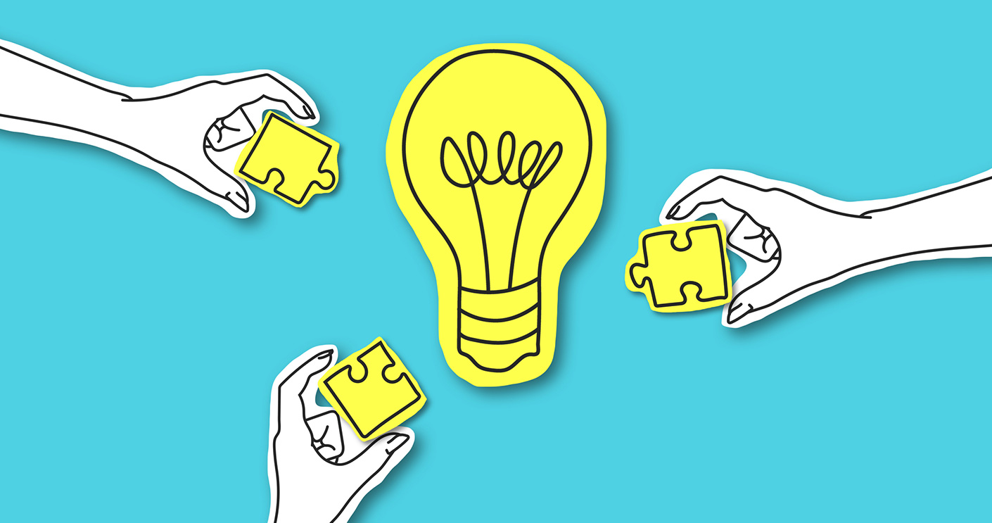 18july_leaders-desk_lightbulb_web